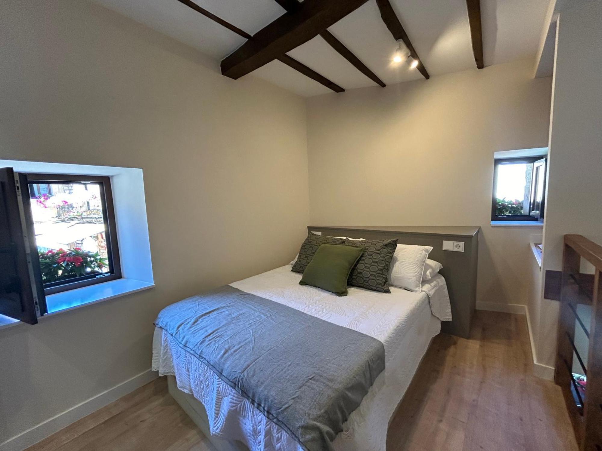 Apartamentos San Roque Arenas De Cabrales Esterno foto